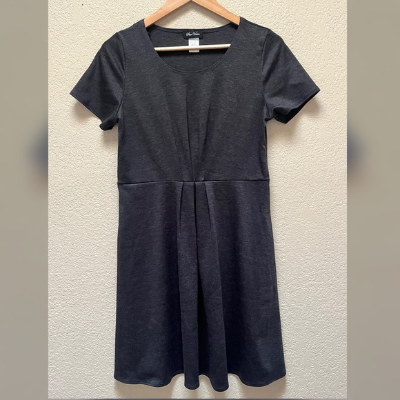 Star Vixen Women's Dark Gray Dress Size -Large - Picture 1 of 7